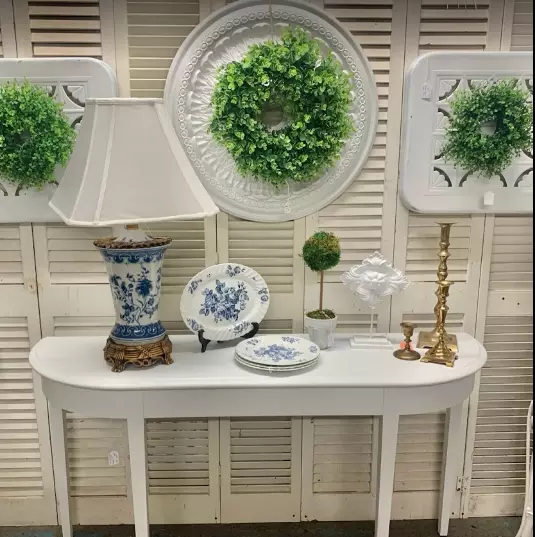 Corner Market Antiques
