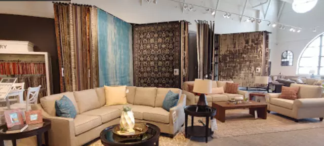 Kloss Furniture  Outlet Center