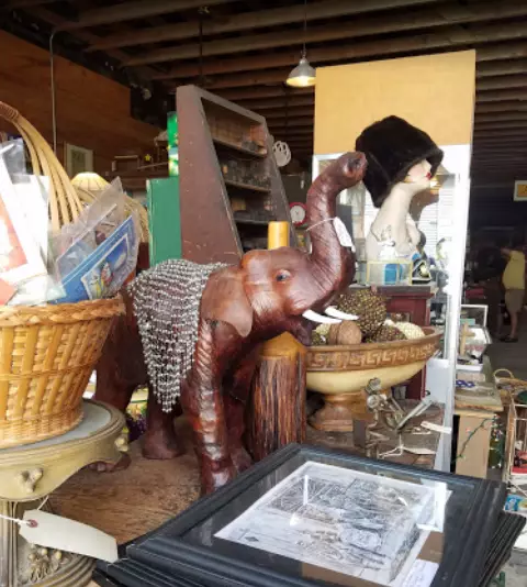 Sunset Antique Market