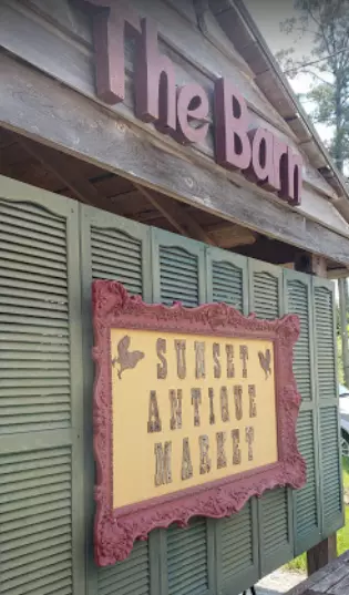 Sunset Antique Market