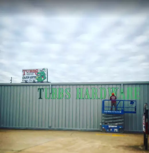 Tubbs Hardware  Rental