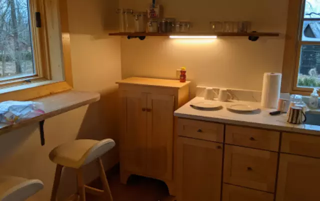 Shaker Furniture of Maine