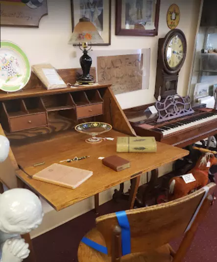 The Bowery of Antiques  Collectibles
