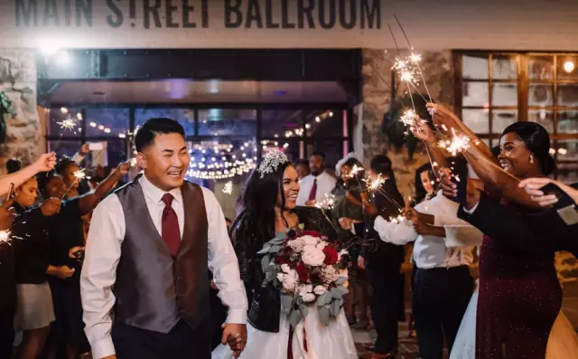 Entyse Lyfe Weddings  Events