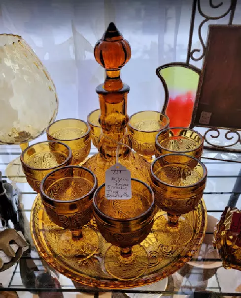 Mason Antiques District
