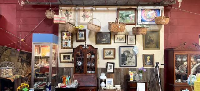 Jackson Antique Mall Inc