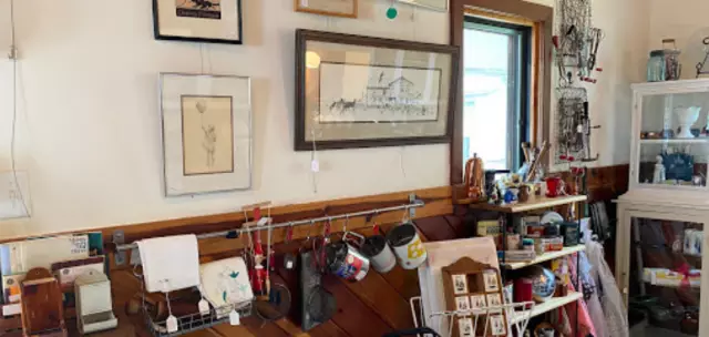 Elk Rapids Antiques
