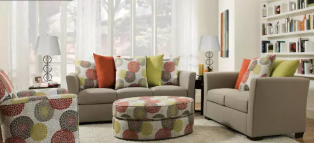 US FURNITURE AND RUGS