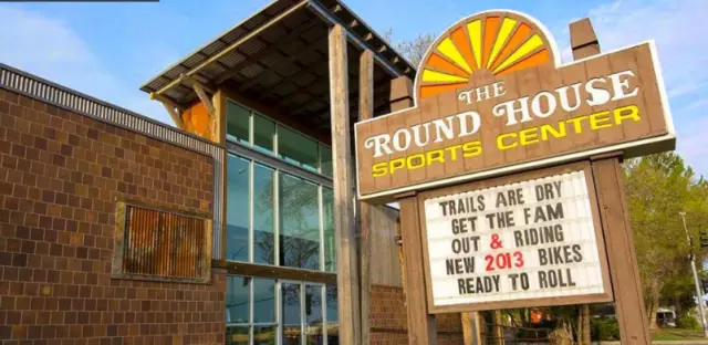 Round House Ski and Sports Center