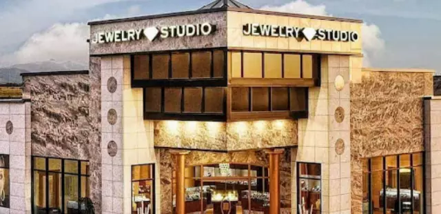 Jewelry Studio
