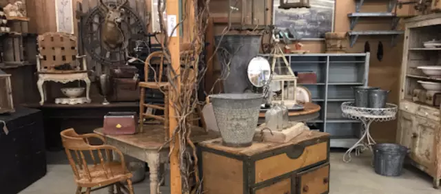 Willow Green Acres Antique Mall and Nursery