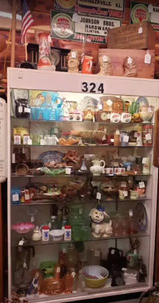Davis Bros Antique Mall
