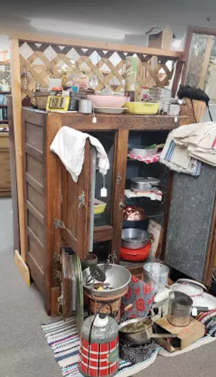 Antiques Paradise