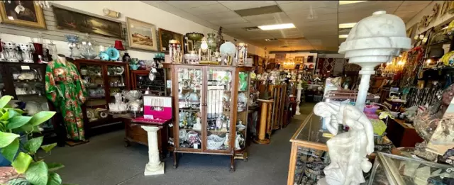 Rare Lion Antiques  Jewelry