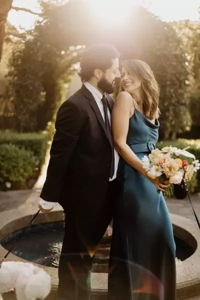 Looking for a wedding photographer that takes more than just the standard photos?